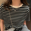 Camiseta listrada malha feminina , confortável, solta, respirável, gola redonda, manga curta verão